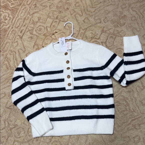 Liz Claiborne Black and White Striped Sweater Size Small NWT - Picture 1 of 5